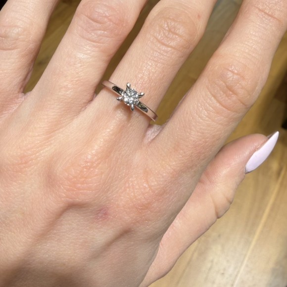 Δαχτυλίδι μονόπετρο με διαμάντι βάρους 0.31ct