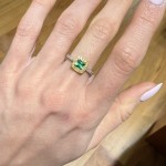 Δαχτυλίδι με διαμάντια και σμαράγδι 0.37ct