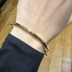 Χειροπέδα double faced με σκάλισμα Κ14 (585)