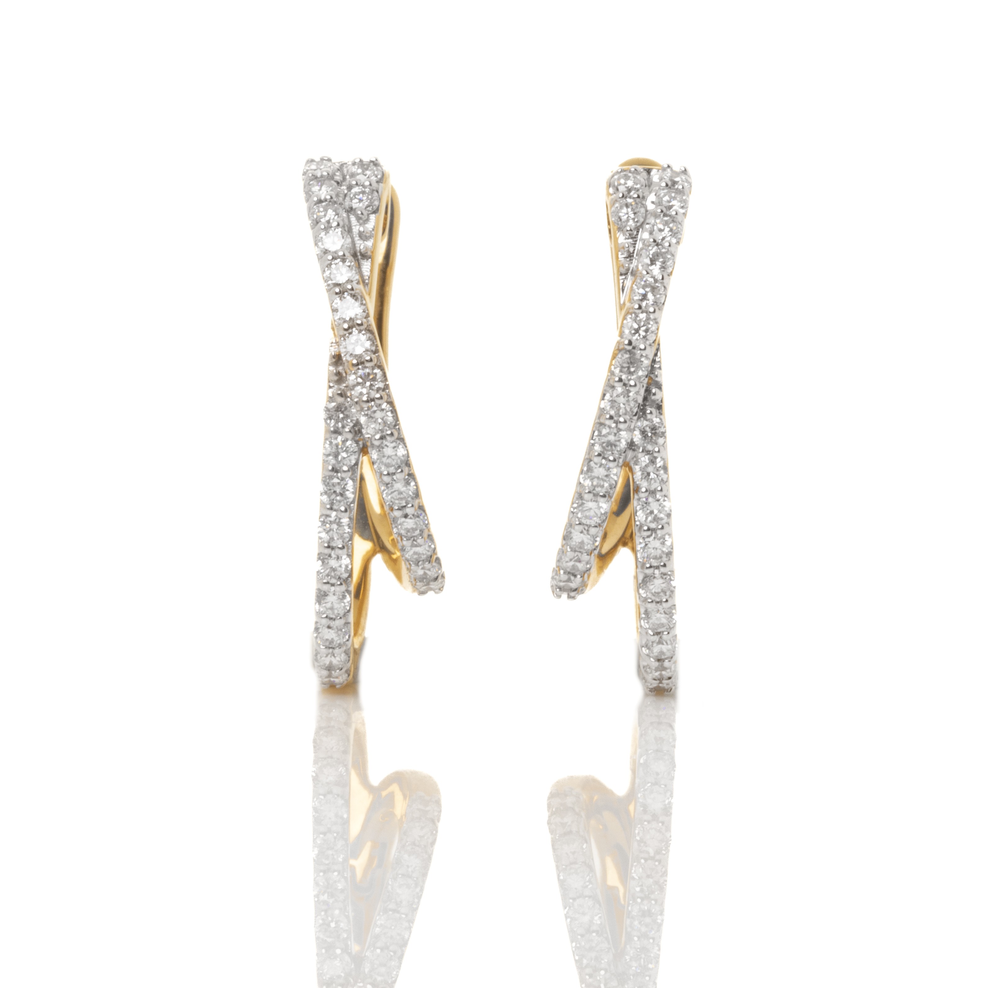 Κρίκοι χρυσοί Κ18 με διαμάντια 0.50ct